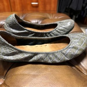 Tieks size 8